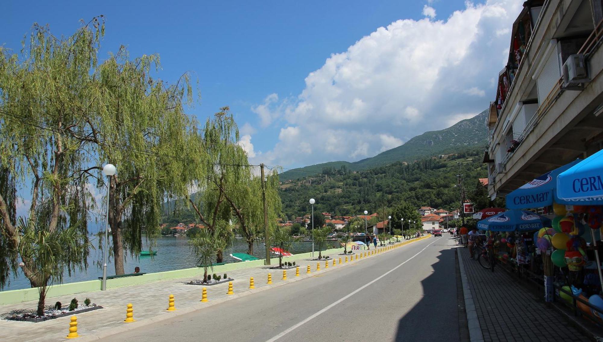 Pension Lale Apartment Pestani Exterior photo